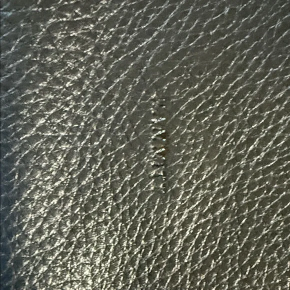 Hammit Kyle Shoulder Bag - Picture 2 of 12